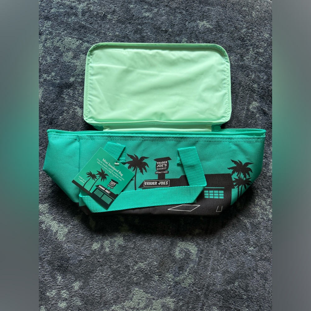 NEW TRADER JOE'S LIMITED EDITION MINI INSULATED TOTE LUNCH BAG TEAL